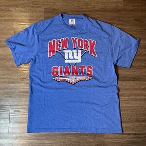Vintage Large New York Giants shirt!